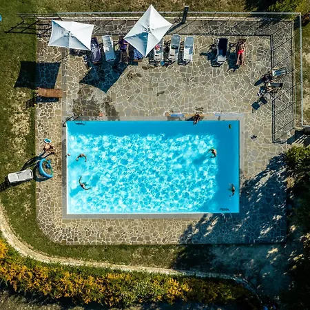 Bio Agriturismo Assiolo Летний дом *