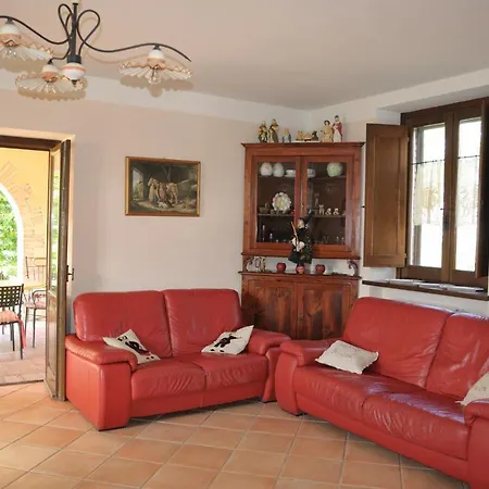 Bio Agriturismo Assiolo Летний дом